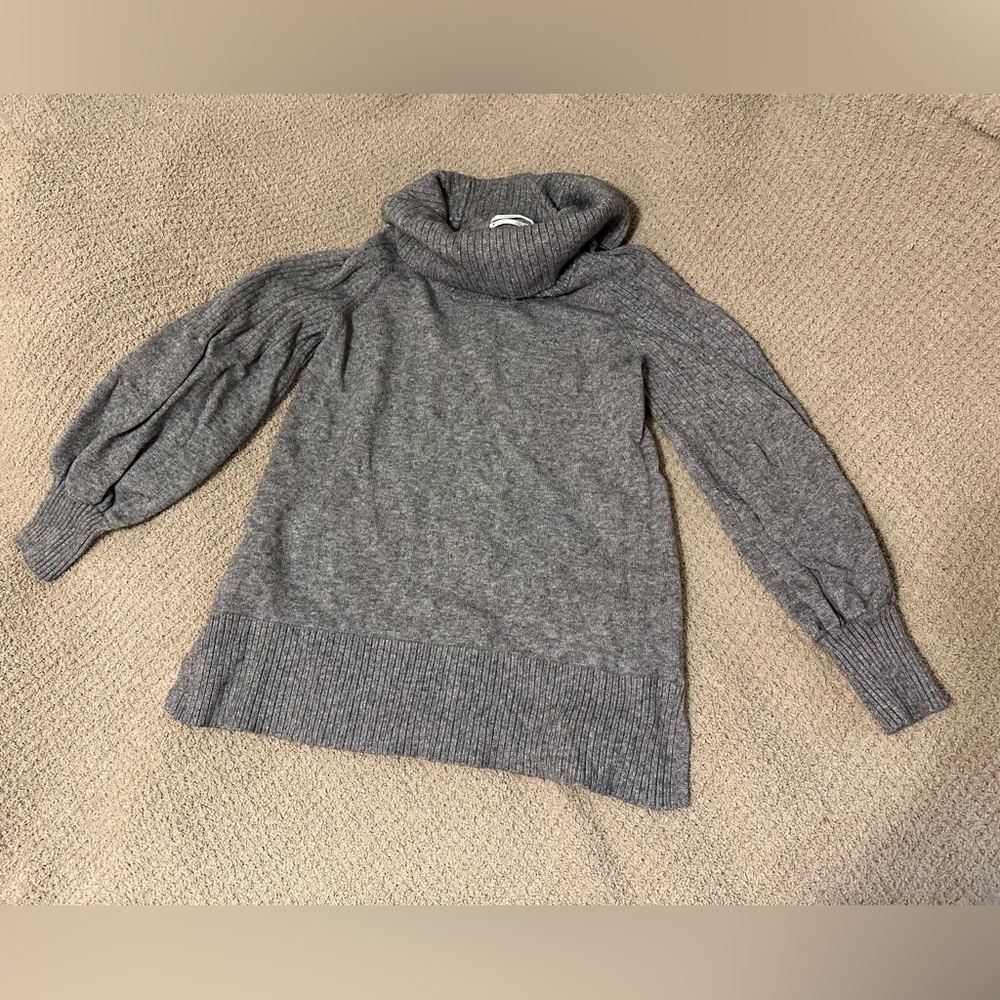 Cozy‎ Gray Women's Sweater